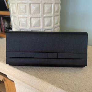 Borghese Elegant Black Clutch